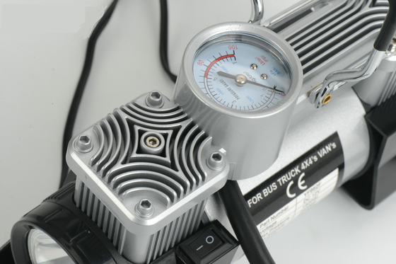 12v 180w 150psi 가지고 다닐 수 있는 차 공기 콘피프레서  금속 타이어는 빛으로 펌프질합니다